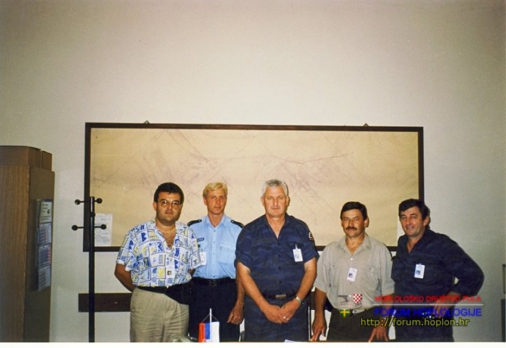 Untitled-Scanned-03.jpg