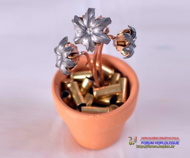 bullet-bouquets-16480.jpg