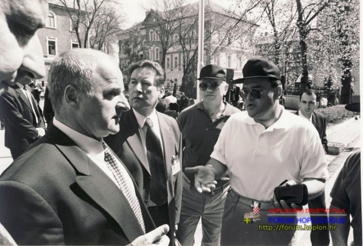 Untitled-Scanned-41.jpg