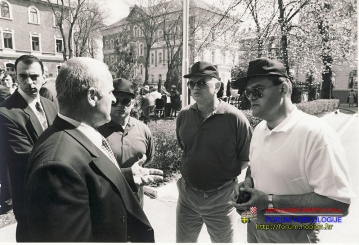 Untitled-Scanned-43.jpg