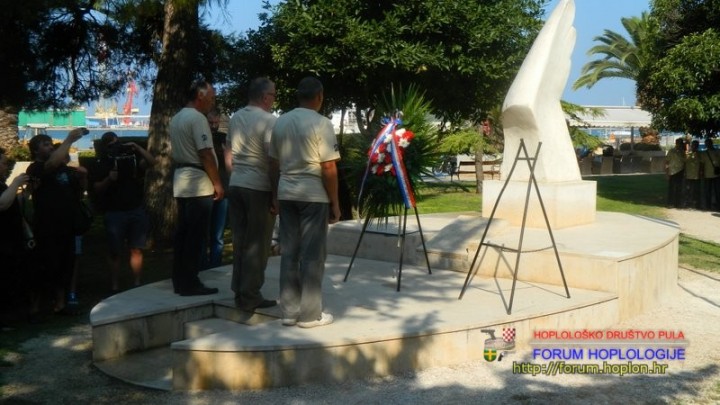 3. mimohod hrvatskih branitelja 2015 008.JPG